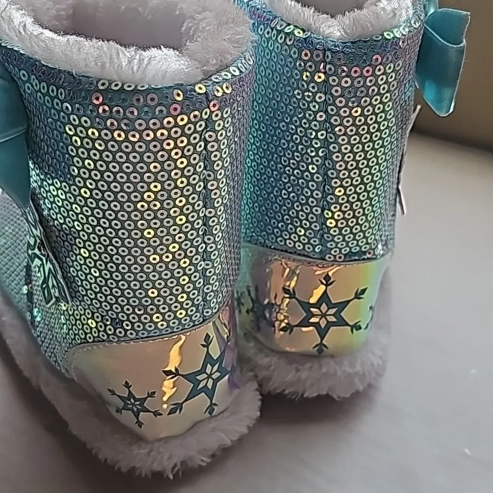Disney Frozen little girls slip on slippers size 11-12